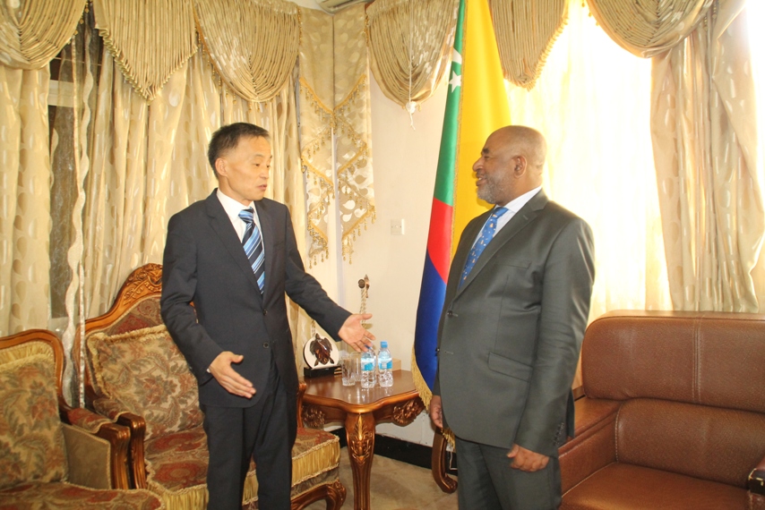 L’Ambassadeur de Chine a été reçu à Beit Salam